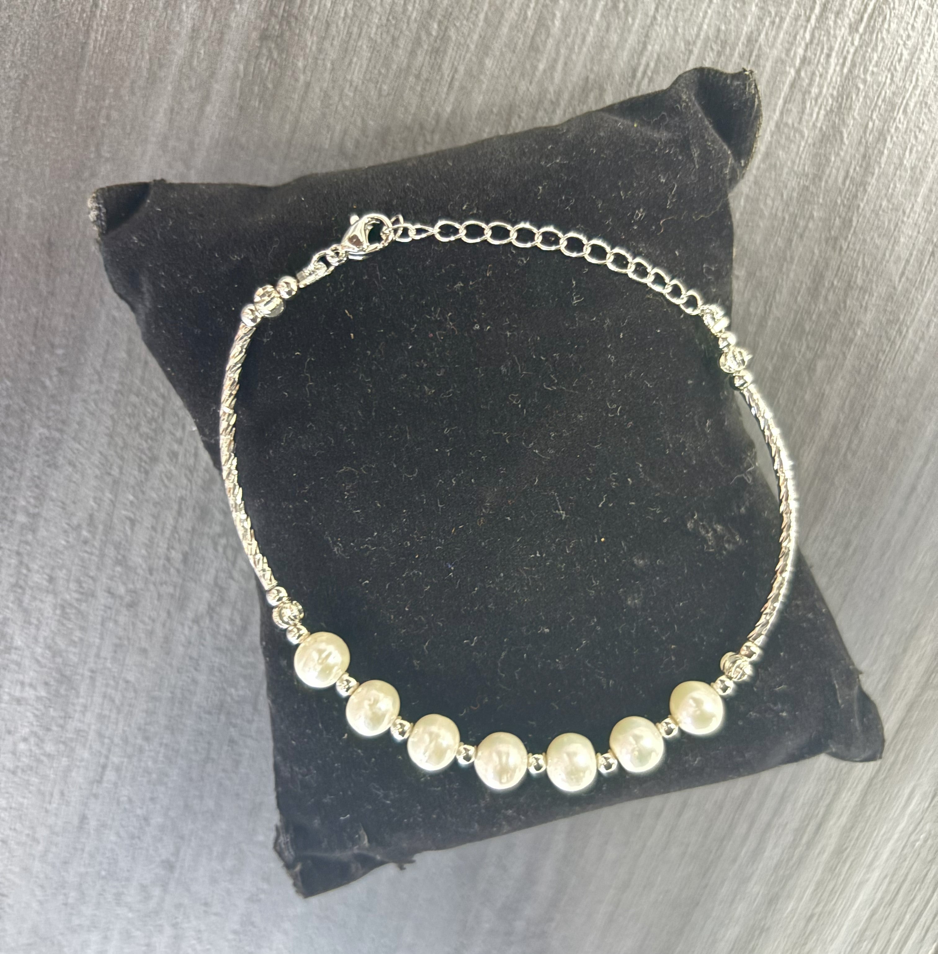 Authentic Real Natural Fresh Water Pearl Bracelet With Certificate(D.No ADBLS232)