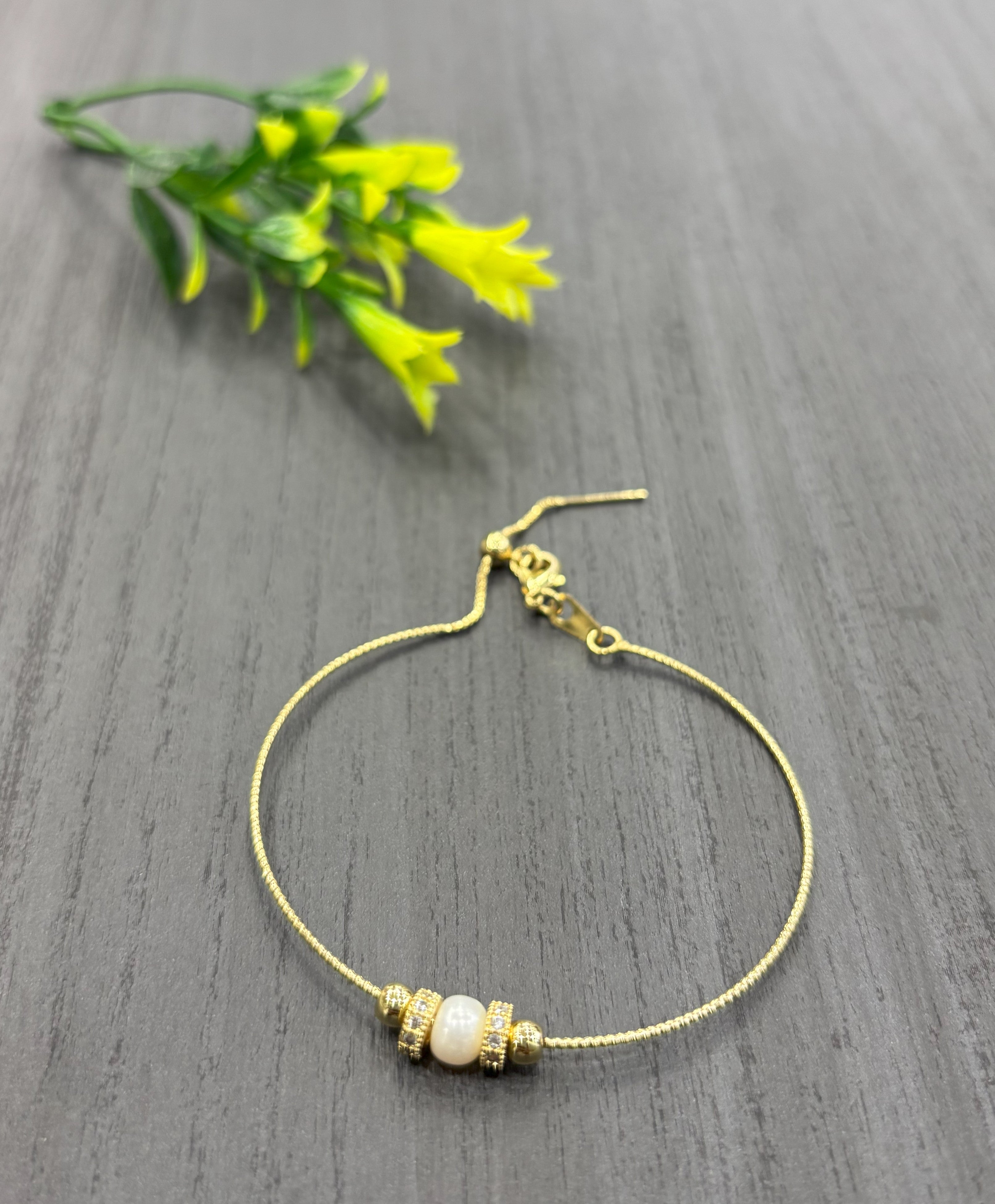 Authentic Real Natural Fresh Water Pearl Bracelet With Certificate(D.No ADBLS235)