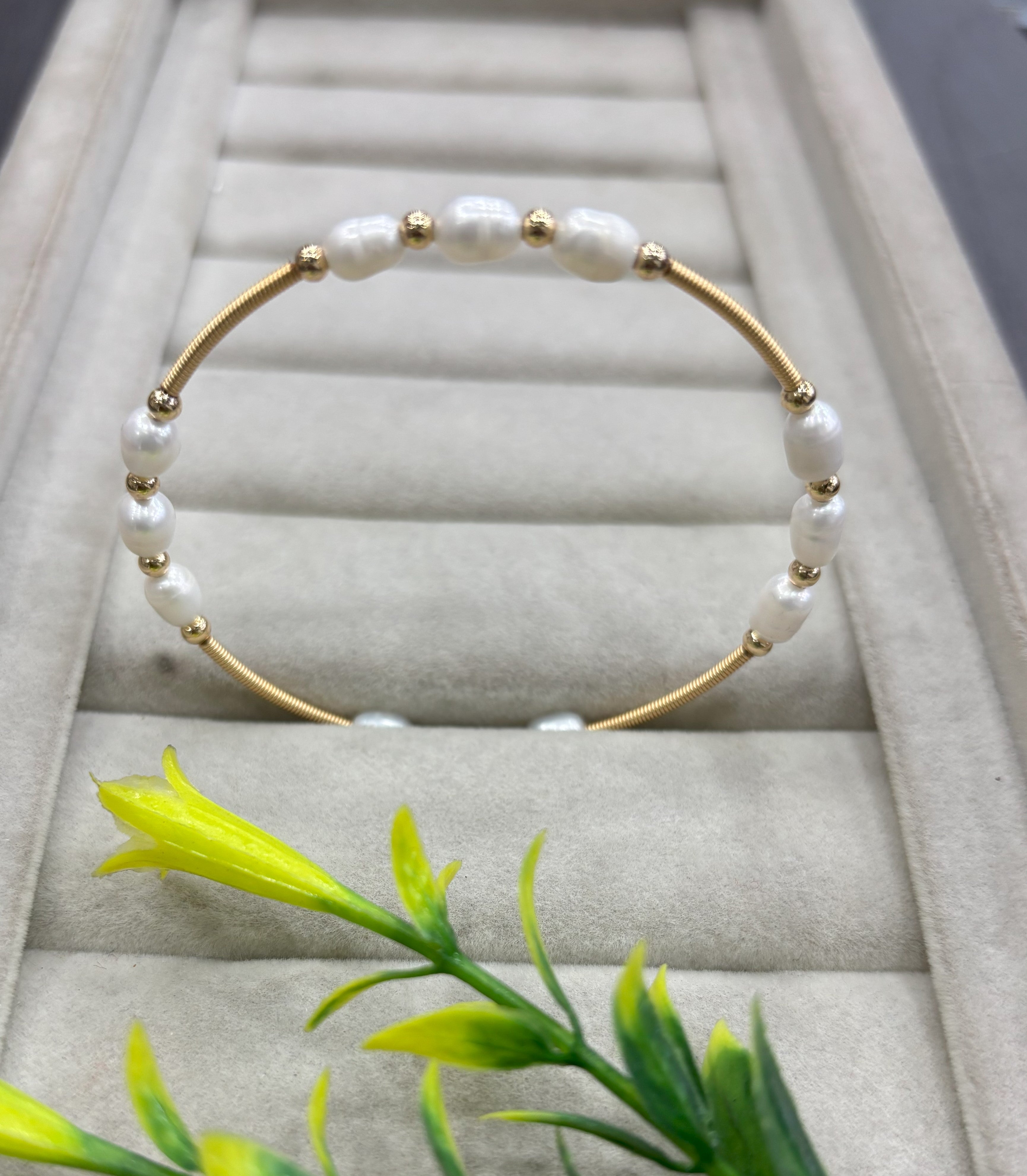 Authentic Real Natural Fresh Water Pearl Bracelet With Certificate(D.No ADBLS241)