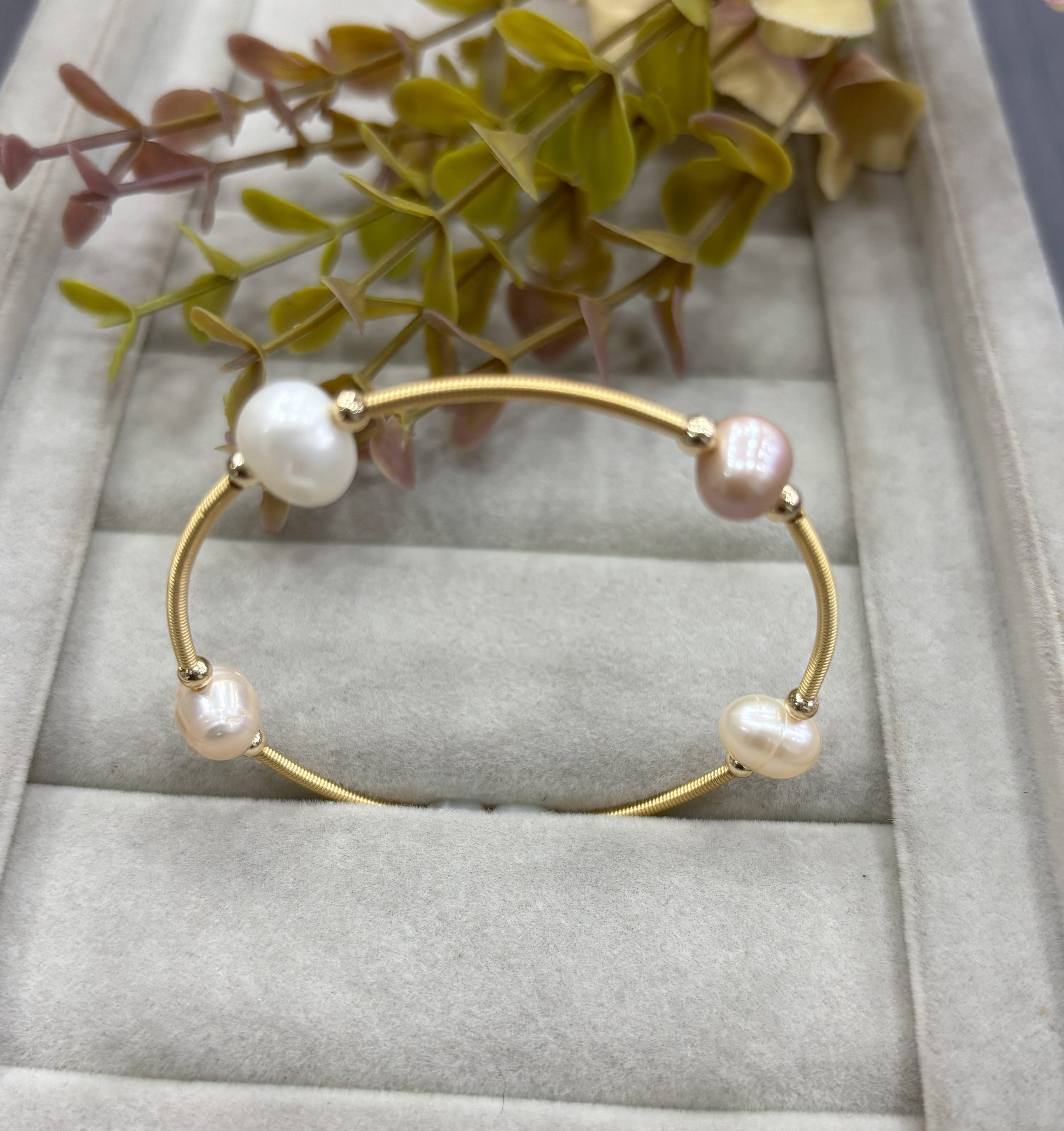 Authentic Real Natural Fresh Water Pearl Bracelet With Certificate(D.No ADBLS243)