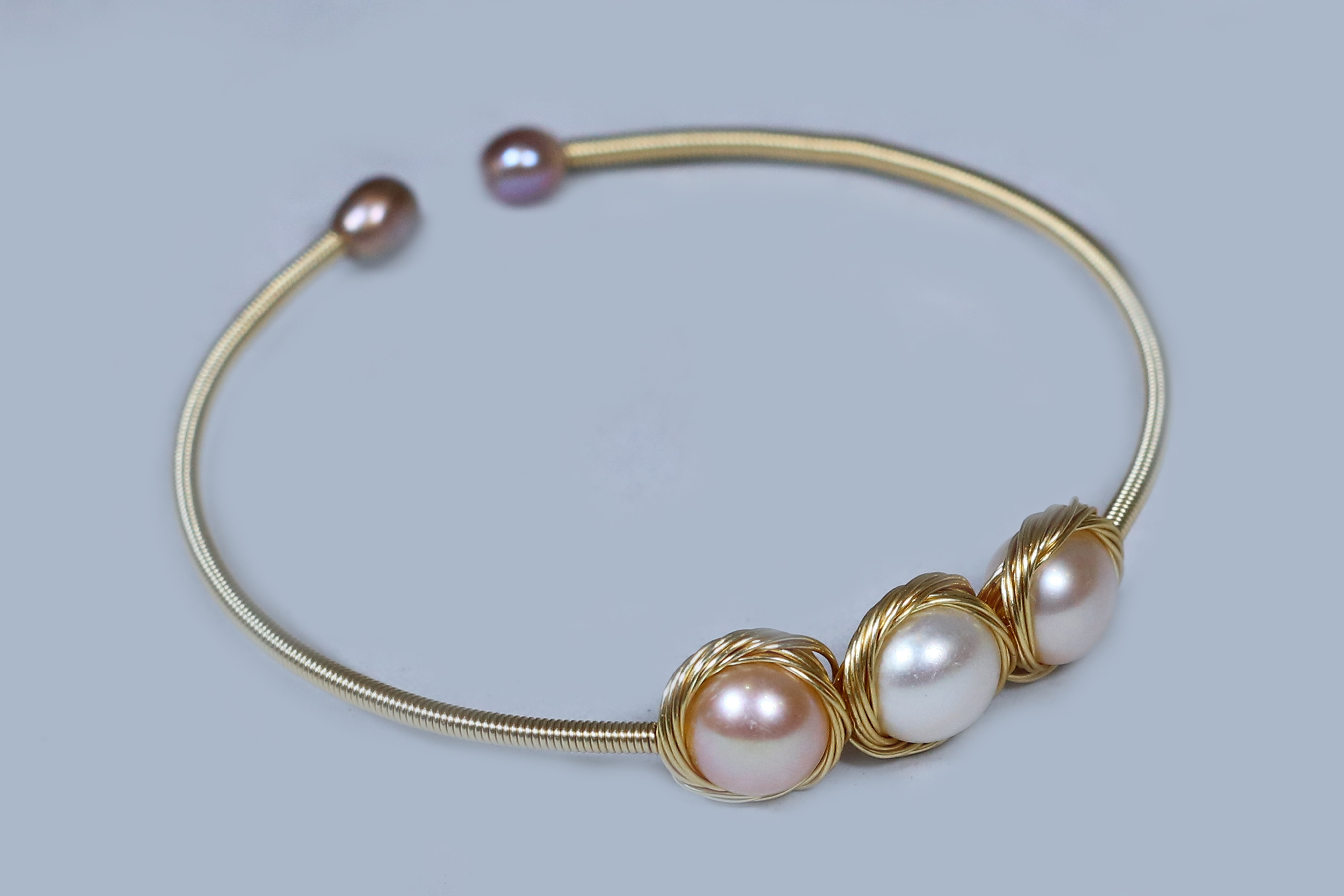 Authentic Real Natural Fresh Water Pearl Bracelet With Certificate(D.No ADBLS247)