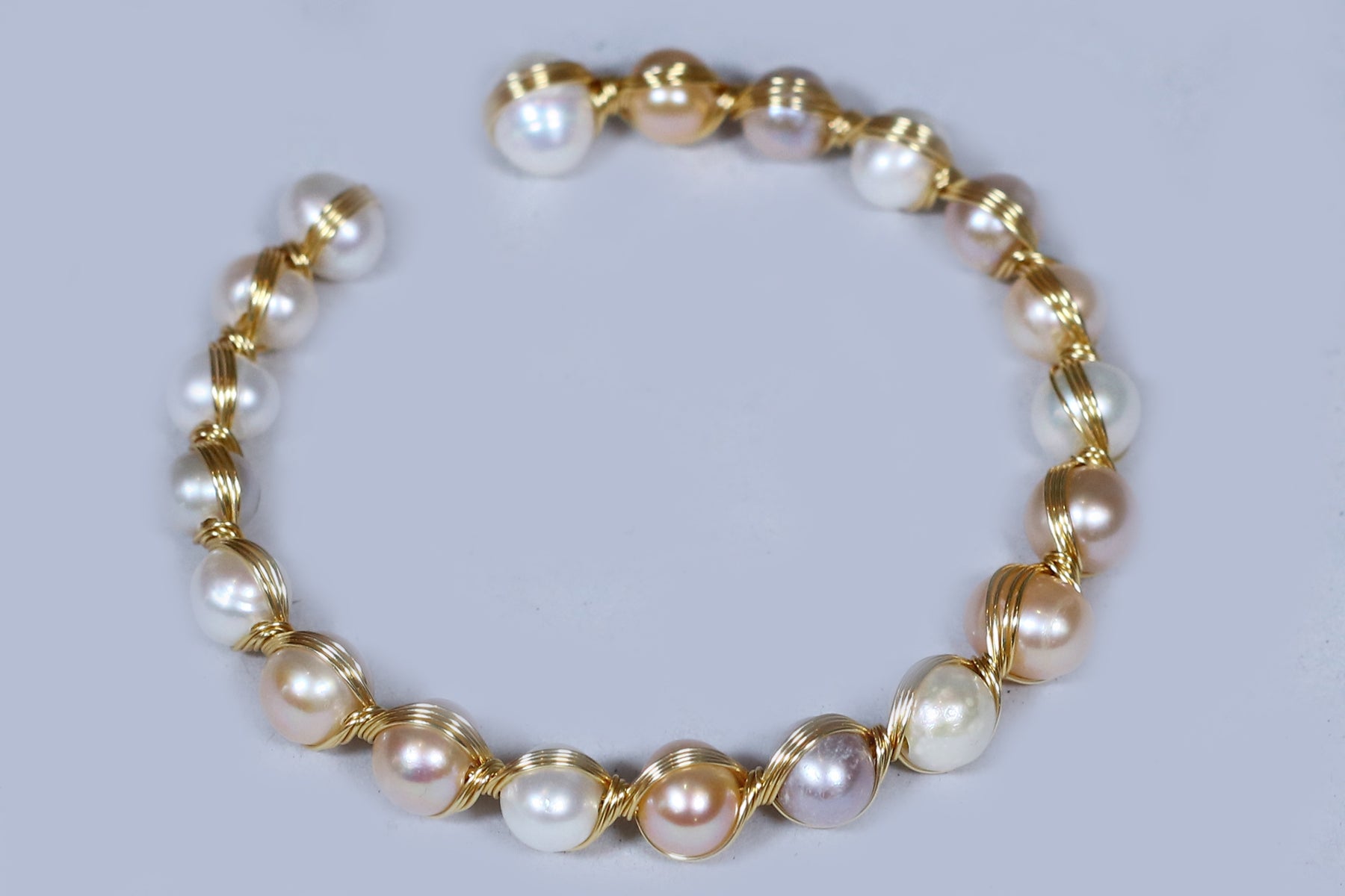 Authentic Real Natural Fresh Water Pearl Bracelet With Certificate(D.No ADBLS248)