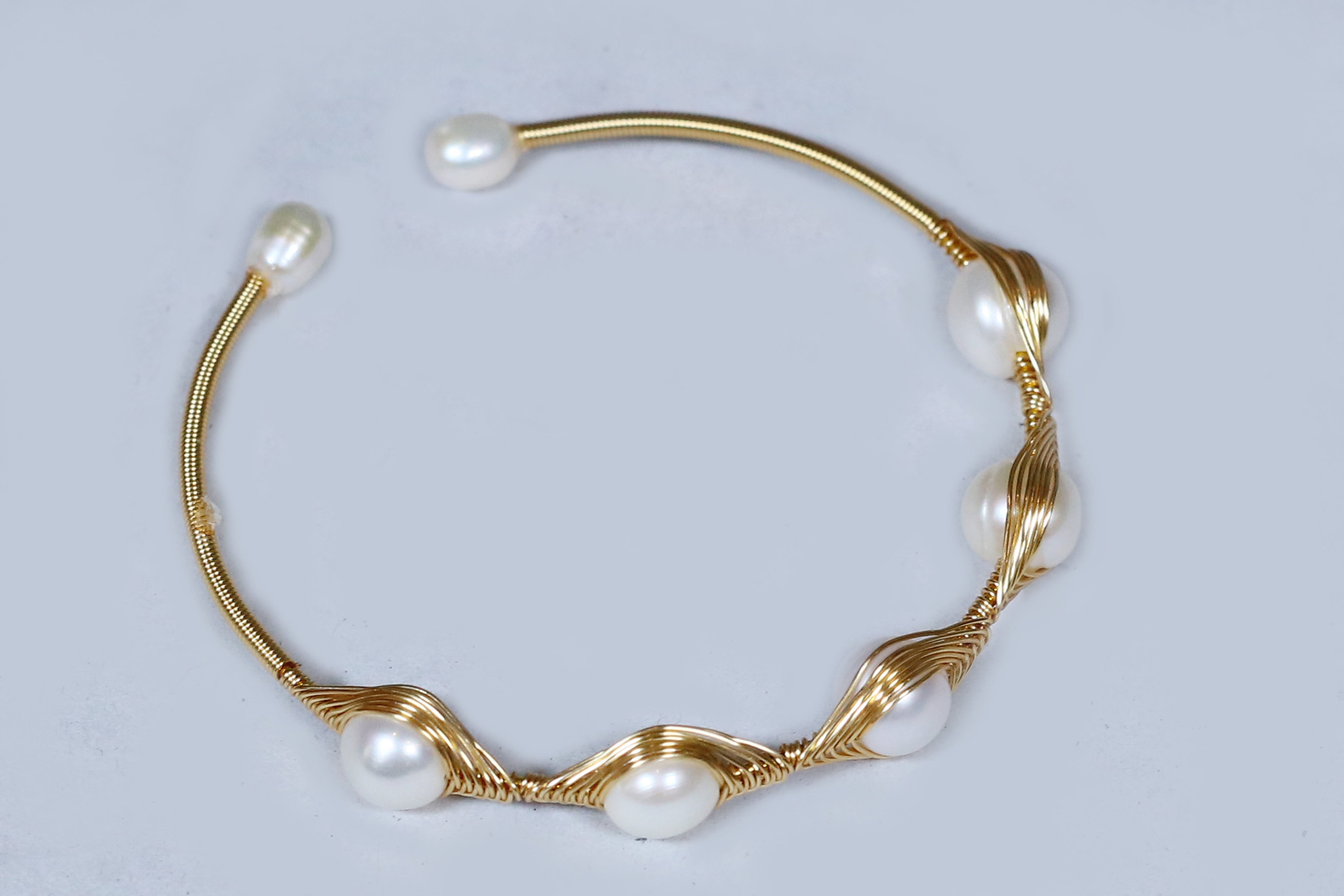 Authentic Real Natural Fresh Water Pearl Bracelet With Certificate(D.No ADBLS253)
