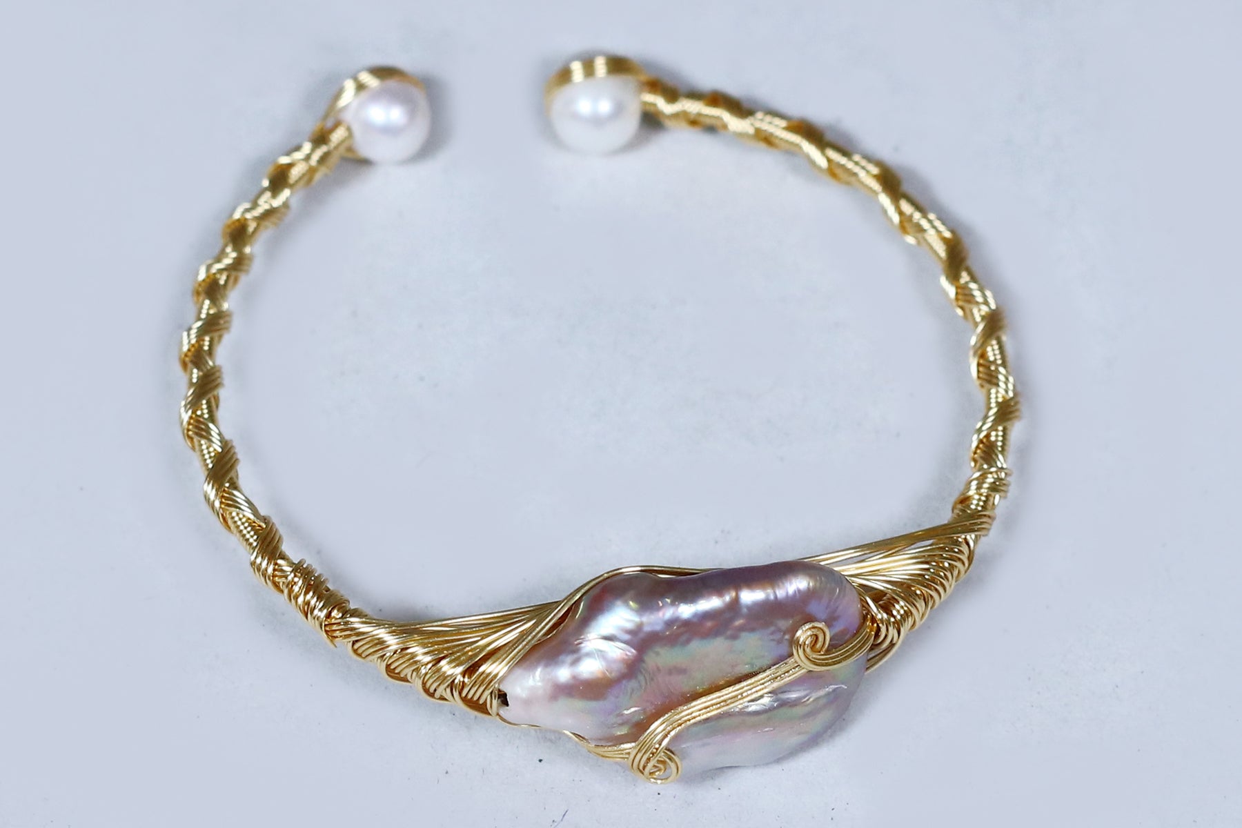 Authentic Real Natural Fresh Water Pearl Bracelet With Certificate(D.No ADBLS260)