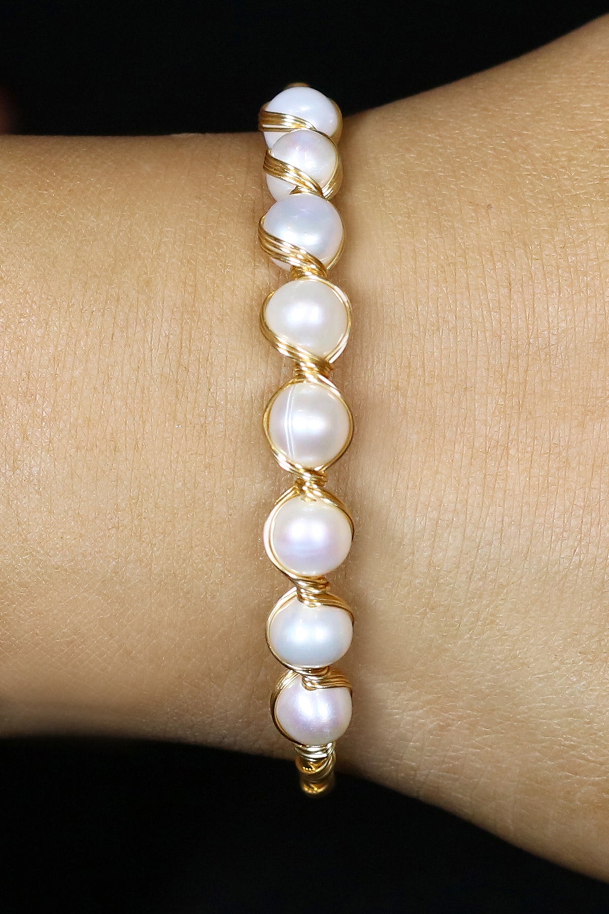 Authentic Real Natural Fresh Water Pearl Bracelet With Certificate(D.No ADBLS271)