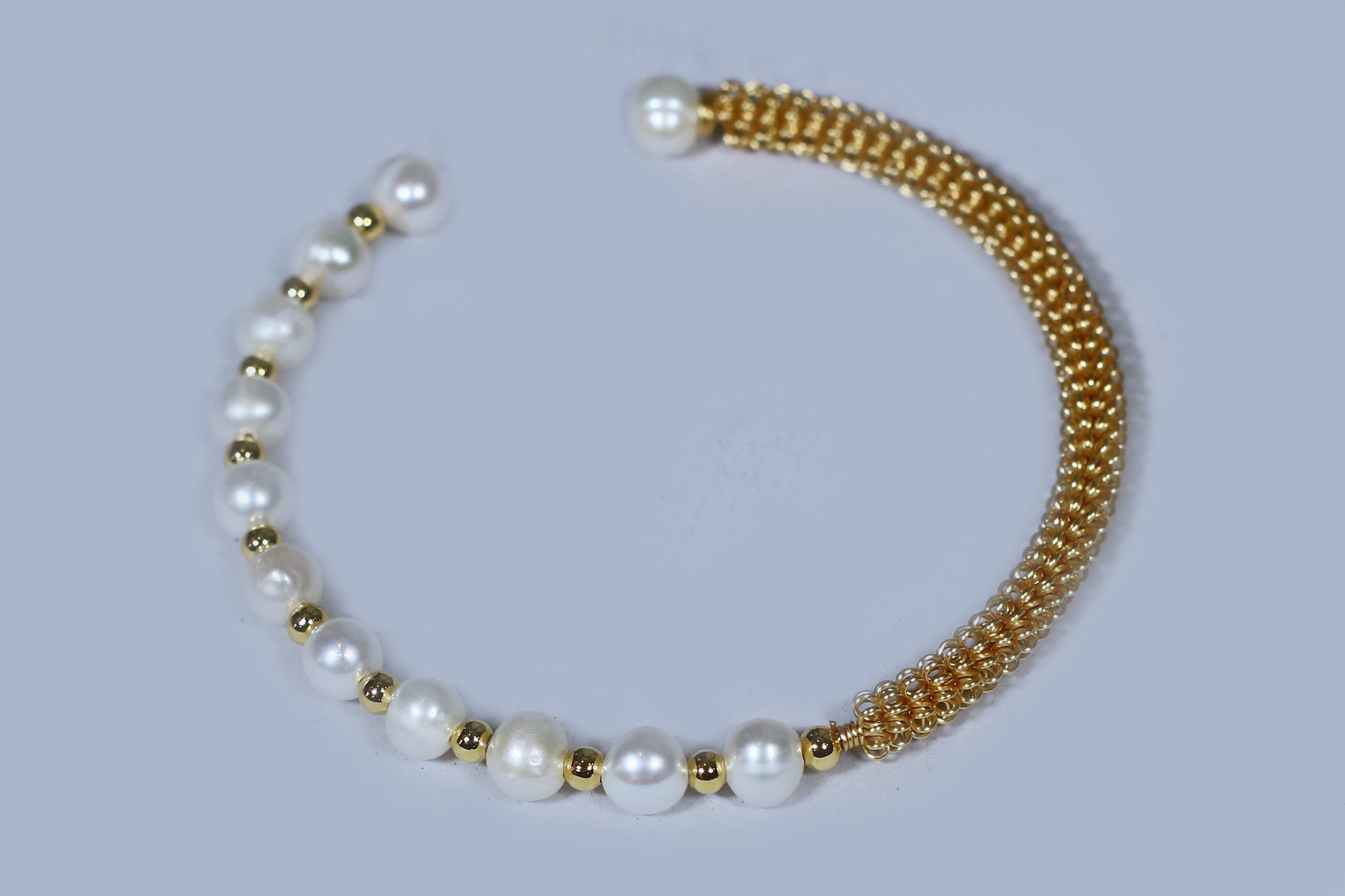 Authentic Real Natural Fresh Water Pearl Bracelet With Certificate(D.No ADBLS272)
