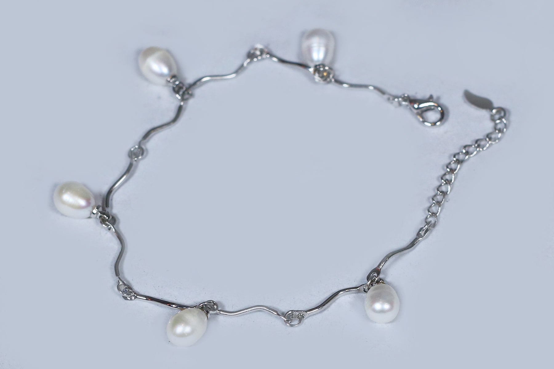 Authentic Real Natural Fresh Water Pearl Bracelet With Certificate(D.No ADBLS278)