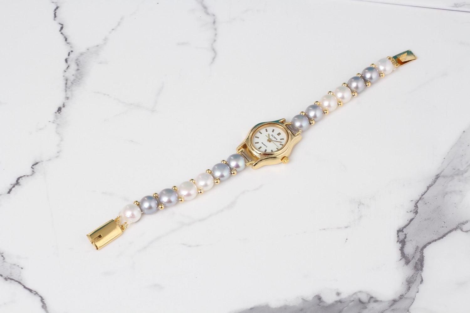 Designer Real Natural Fresh Water Pearl Strap Watch With Certificate(D.No ADBLS305)