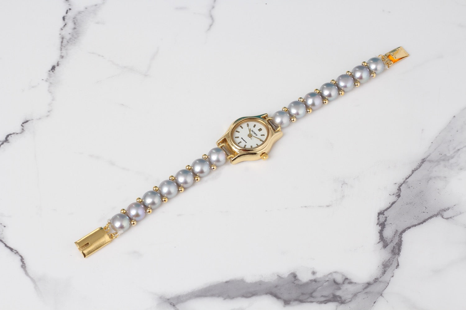 Designer Real Natural Fresh Water Pearl Strap Watch With Certificate(D.No ADBLS306)