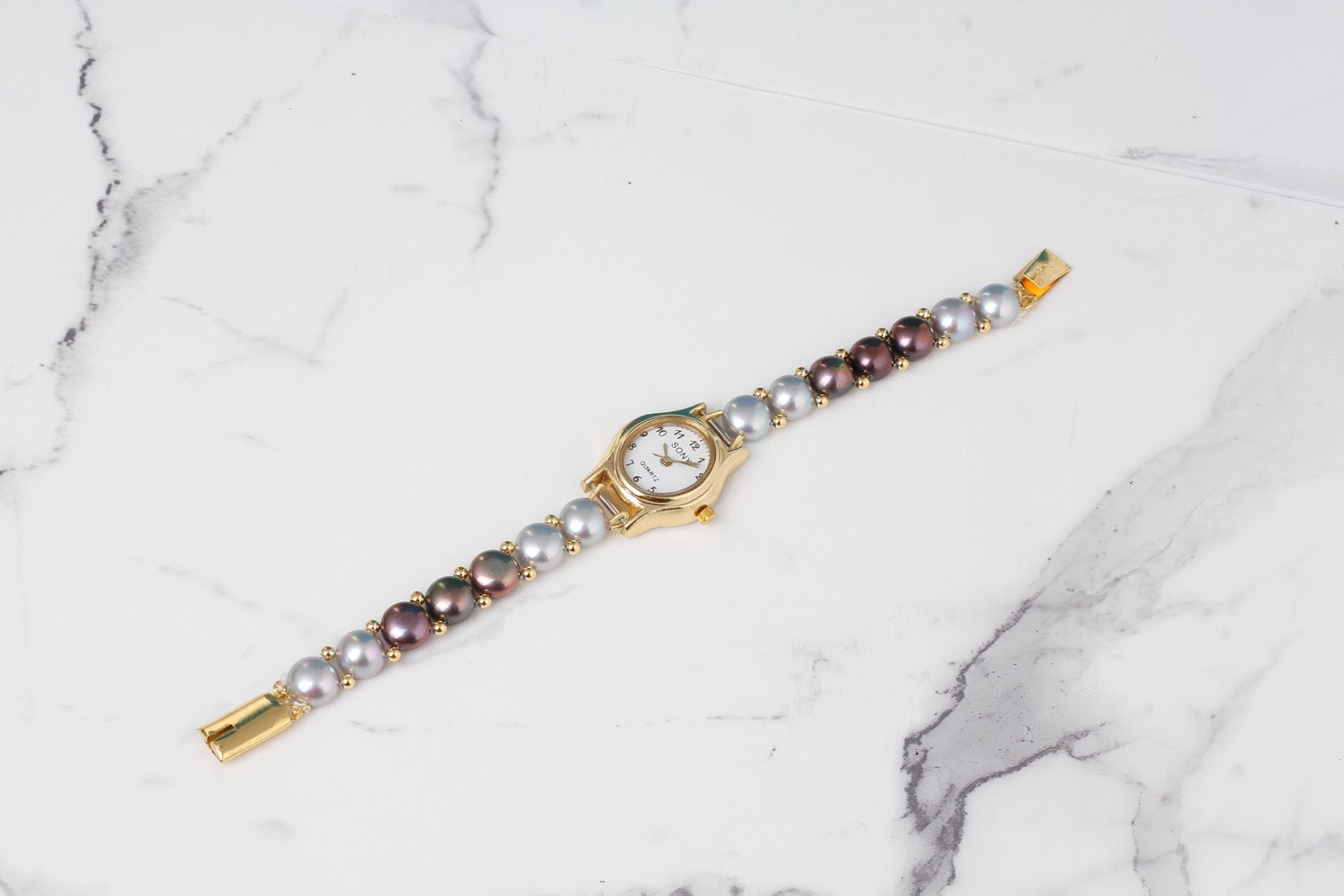 Designer Real Natural Fresh Water Pearl Strap Watch With Certificate(D.No ADBLS310)