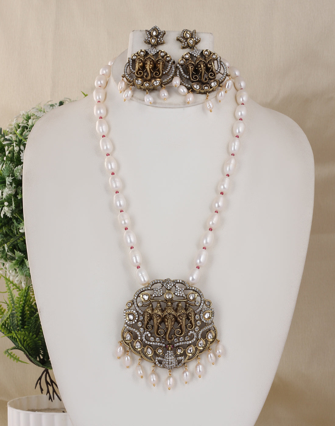 Real Natural Fresh Water Single String Pearl Set With Certificate(D.No ADPRLS1774)