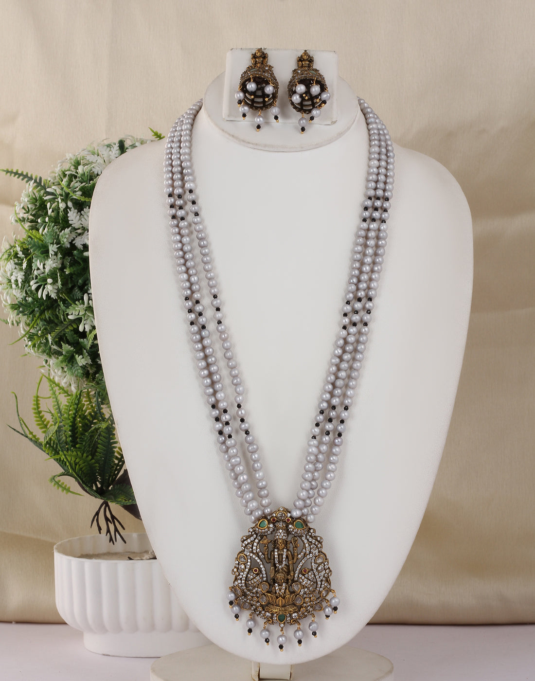 Real Natural Fresh Water Triple String Pearl Set With Certificate(D.No ADPRLS1778)