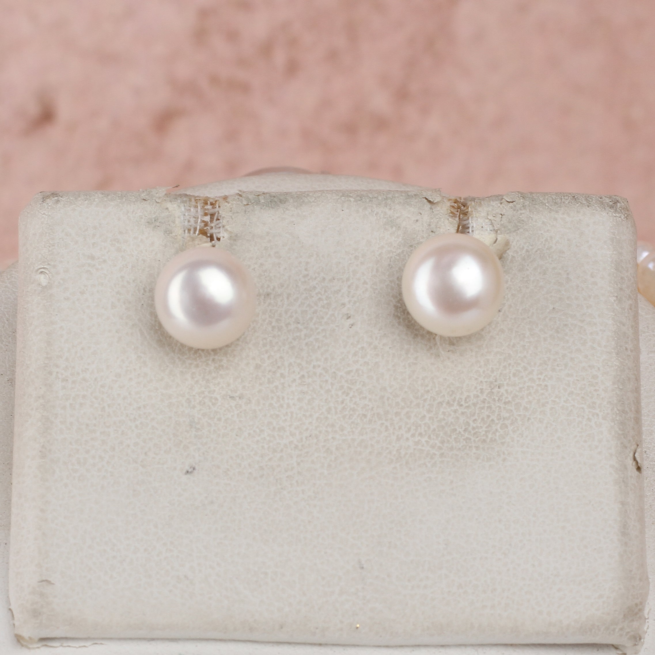 Real Natural Fresh Water Exclusive Jali Work Pearls Set For Women With Certificate(D.No ADPRLS2419)