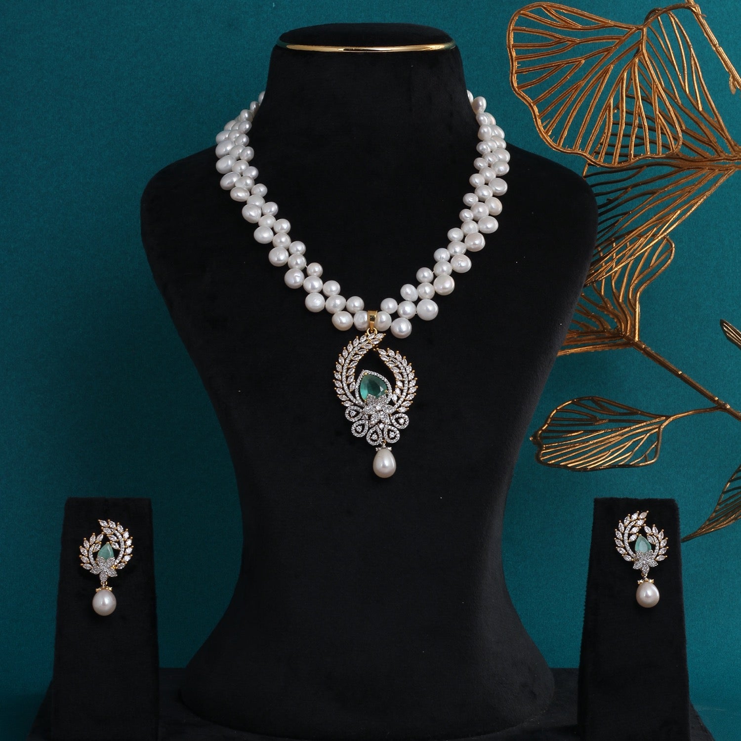 Hand crafted Natural Freshwater Pearl Jewelry Set With Certificate(D.No ADPRLS2724)
