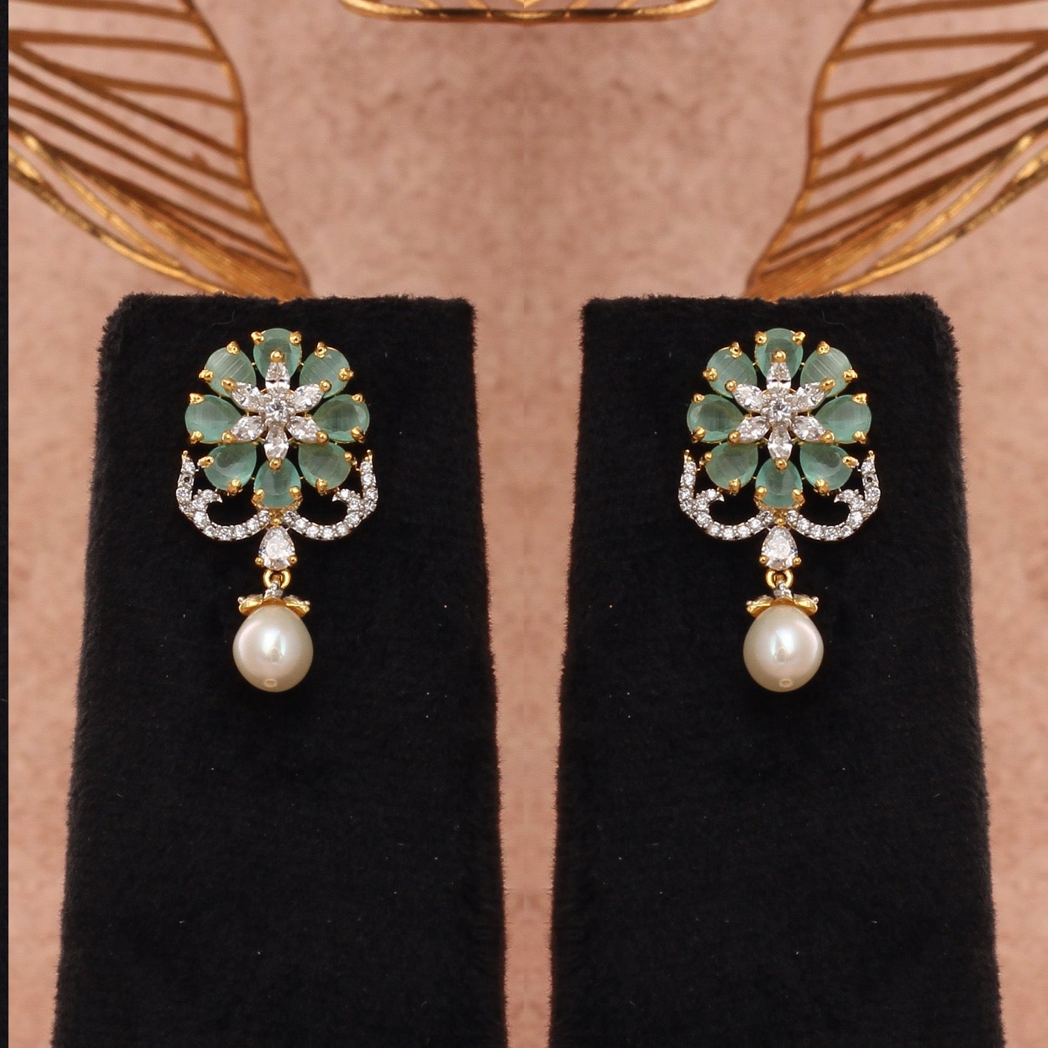 Hand crafted Natural Freshwater Button Pearl Jewelry Set With Certificate(D.No ADPRLS2728)