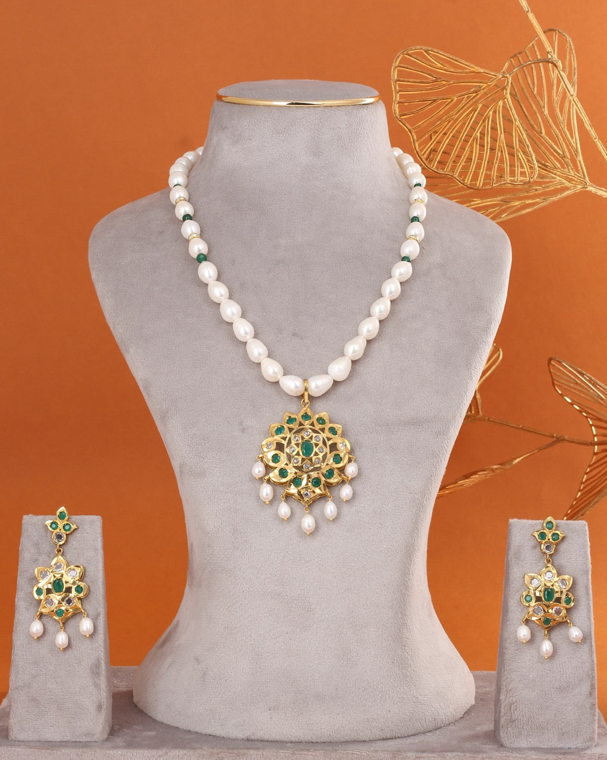 Handcrafted Authentic Single-String Pearl Jewelry Set With Certificate(D.No ADPRLS2769)