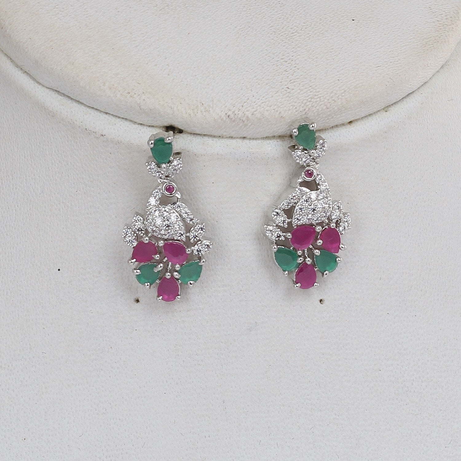 Elegant Real Freshwater Pearl Set With Certificate(D.No ADPRLS2832)