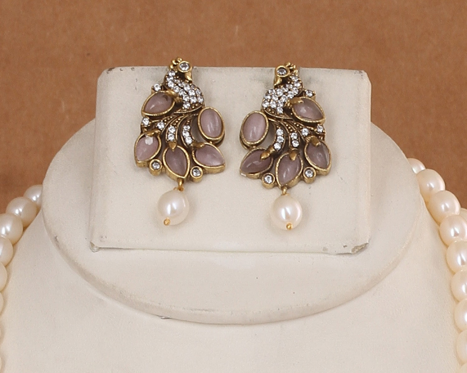 5 Lines Authentic Real Natural Fresh Water Exclusive Pearl Set With Certificate For Women(D.No ADPRLS3018)