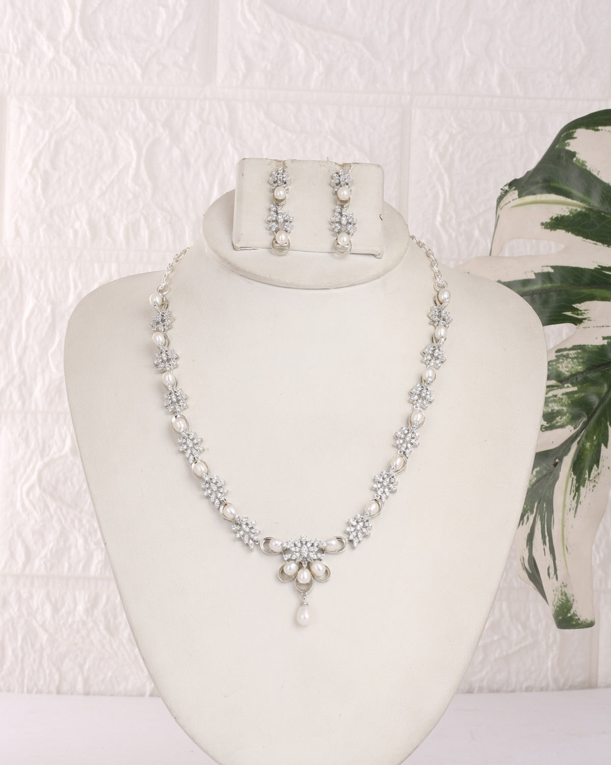 Cz Stone Studded Necklace Set With Real Pearl N Certificate(D.No ADPRLS3126)