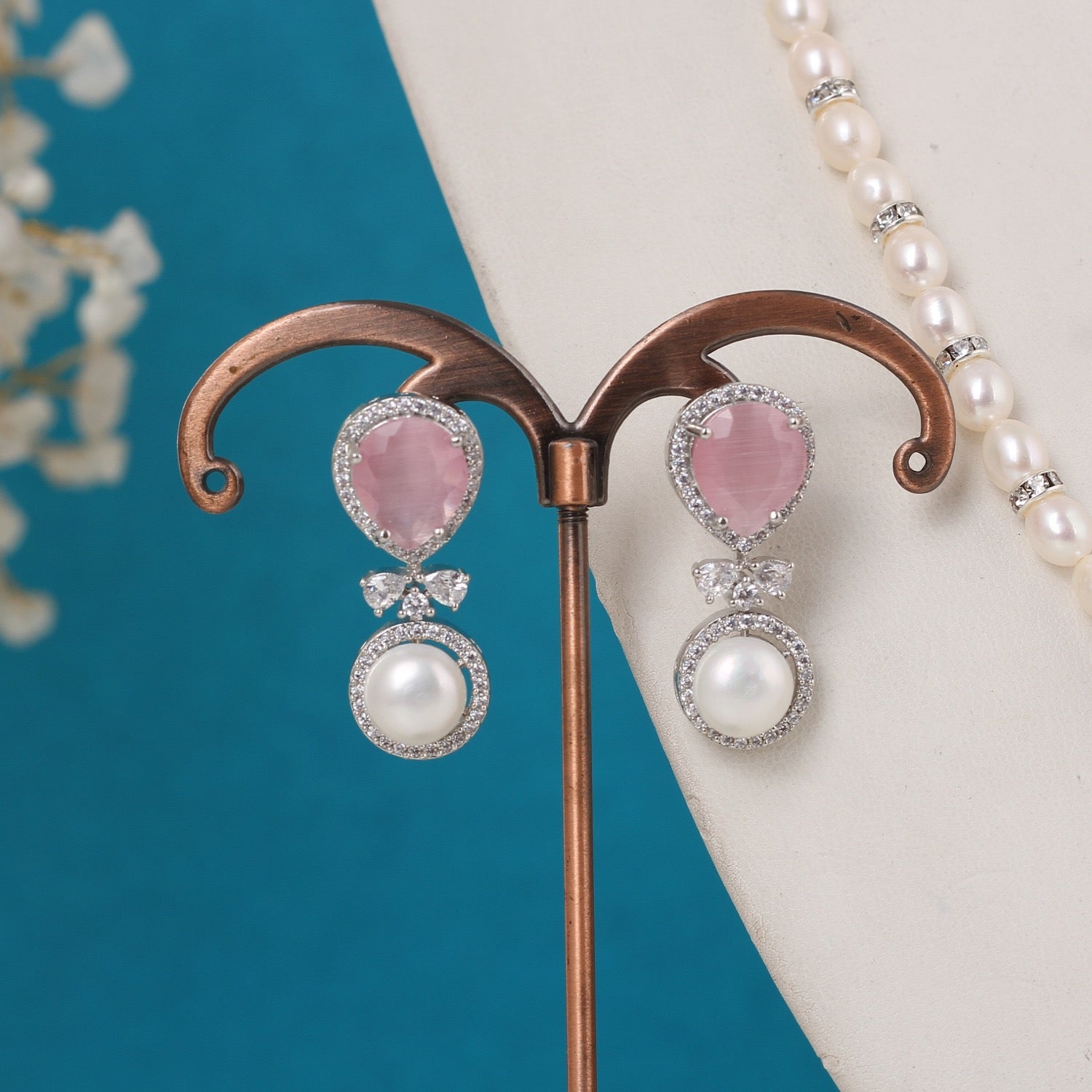 Single String Pearl Necklace Of Real Pearls Comes With Certificate(D.No ADPRLS3169)