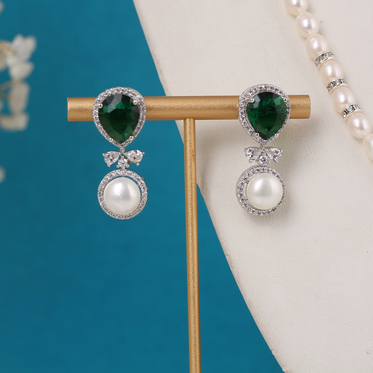 Single String Pearl Necklace Of Real Pearls Comes With Certificate(D.No ADPRLS3171)