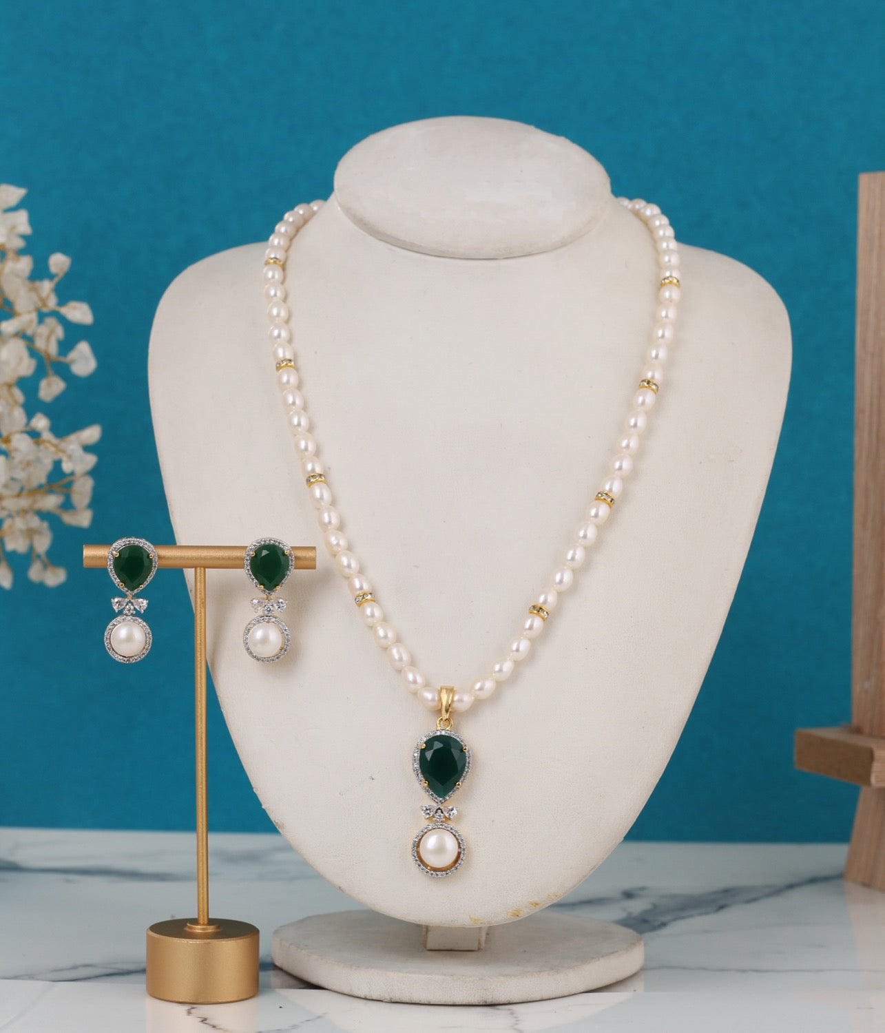 Single String Pearl Necklace Of Real Pearls Comes With Certificate(D.No ADPRLS3173)