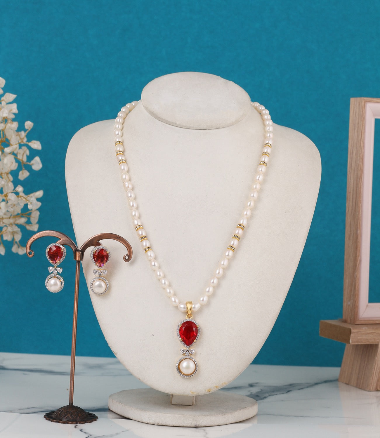 Single String Pearl Necklace Of Real Pearls Comes With Certificate(D.No ADPRLS3174)