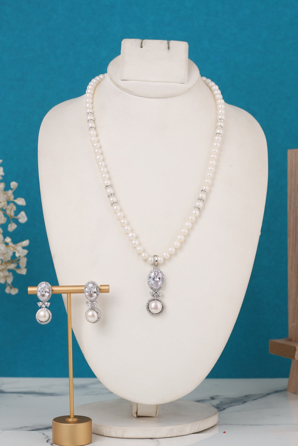 Single String Necklace Of Real Pearls Comes With CZ Pendant Set n Certificate(D.No ADPRLS3196)