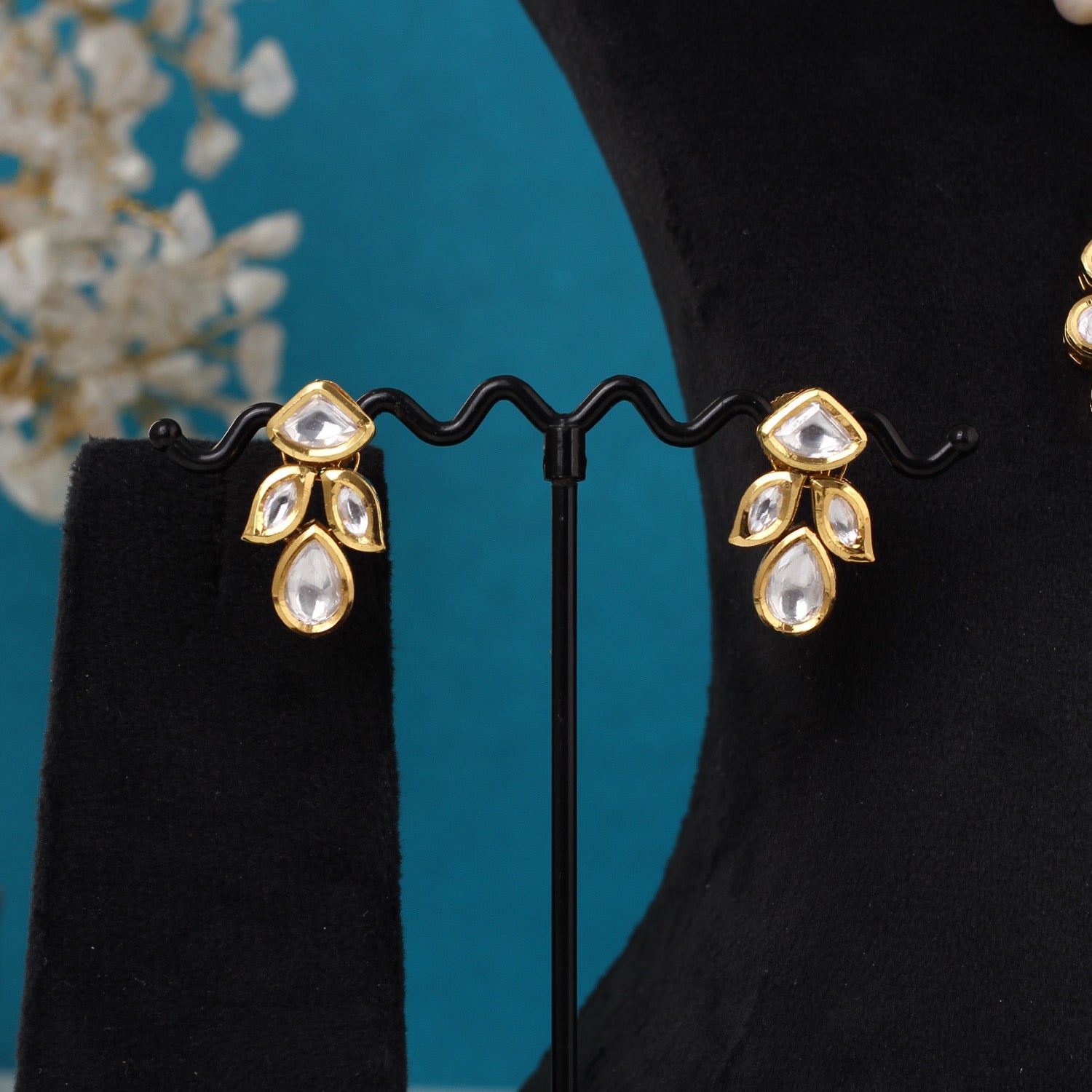 Real Pearls String Comes With Kundan Stone Studded Pendant Set n Certificate(D.No ADPRLS3239)