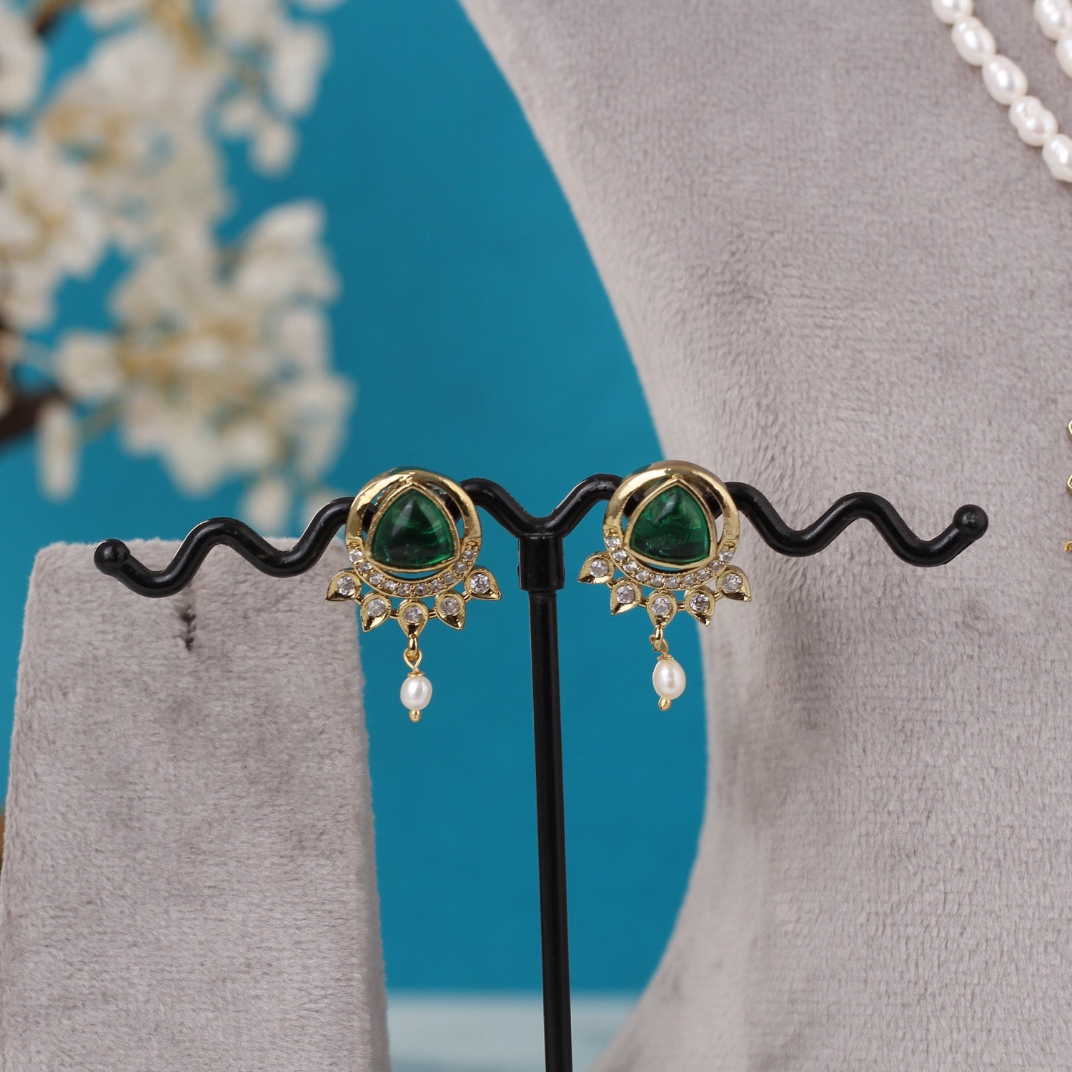 Real Pearls Double Line Set For Women,With Certificate(D.No ADPRLS3281)