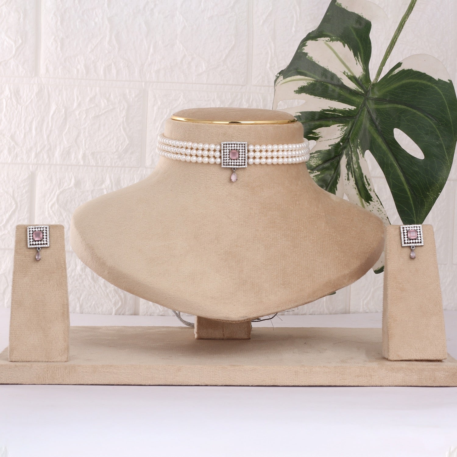 Real Natural Fresh Water Pearls Choker Set With Certificate(D.No CKR798)