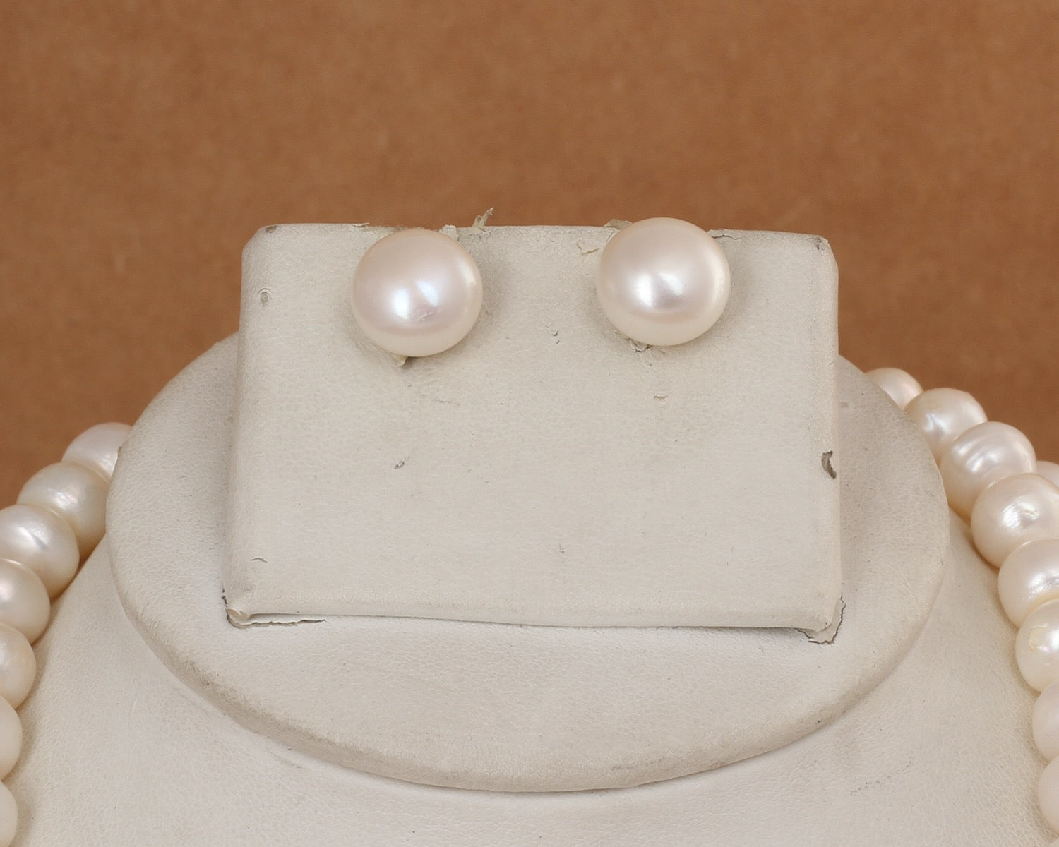 Real Natural Fresh Water 10 MM Pearls Set With Certificate(D.No NPS382)