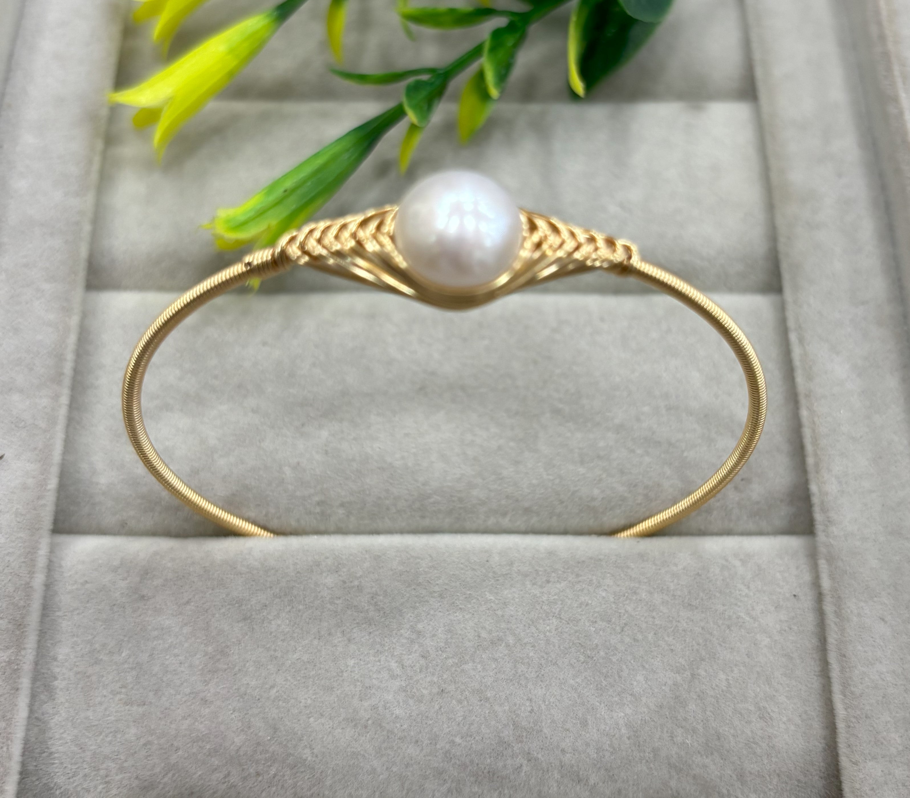 Authentic Real Natural Fresh Water Pearl Bracelet With Certificate(D.No ADBLS245)