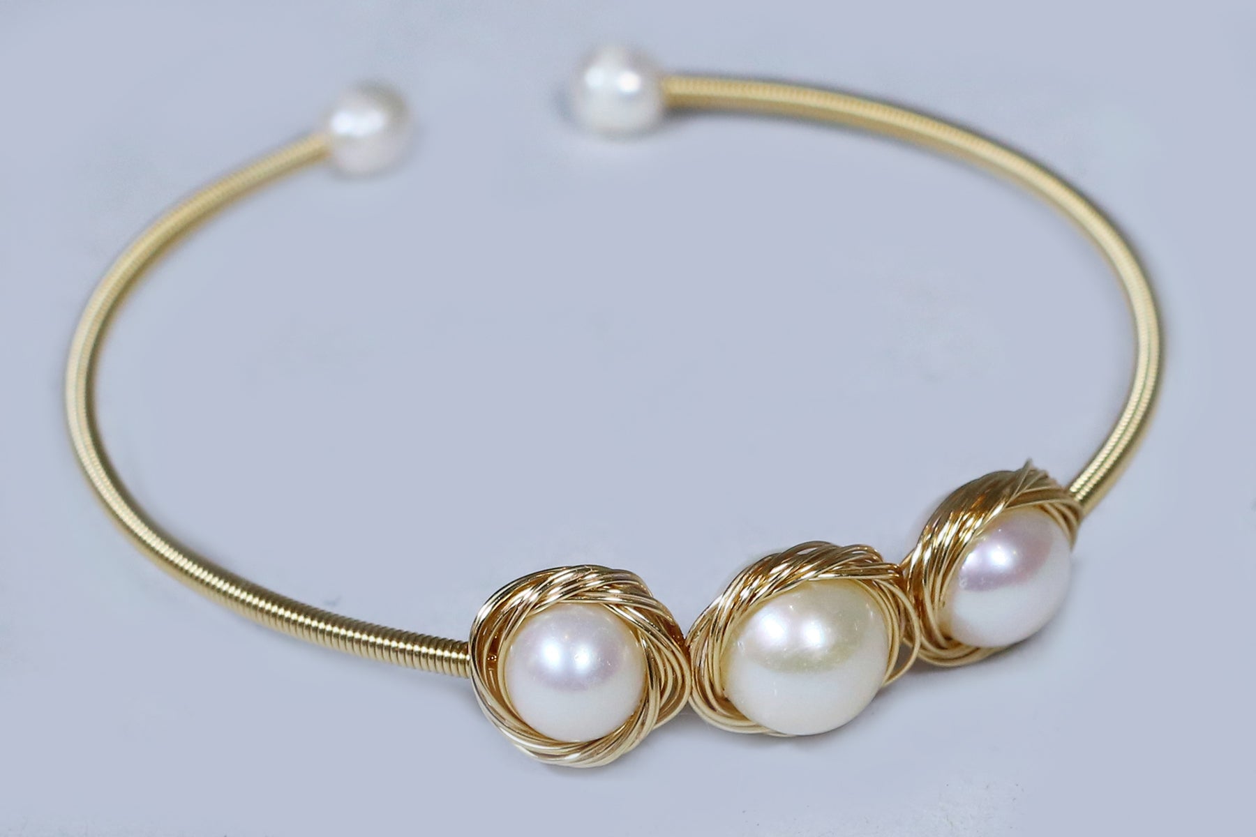 Authentic Real Natural Fresh Water Pearl Bracelet With Certificate(D.No ADBLS246)