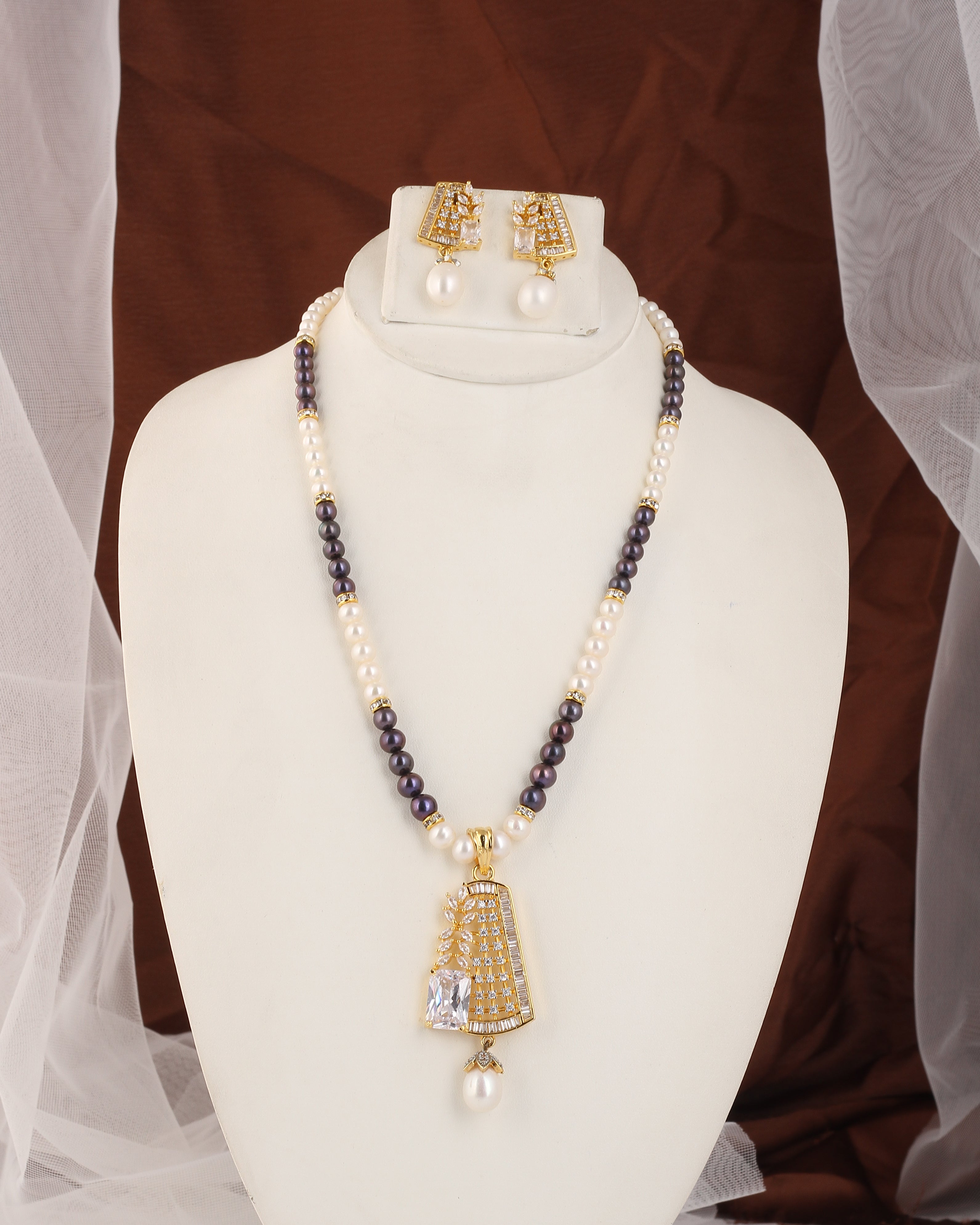 Authentic Real Natural Fresh Water Pearl Set For Women With Certificate(D.No ADPRLS2545)