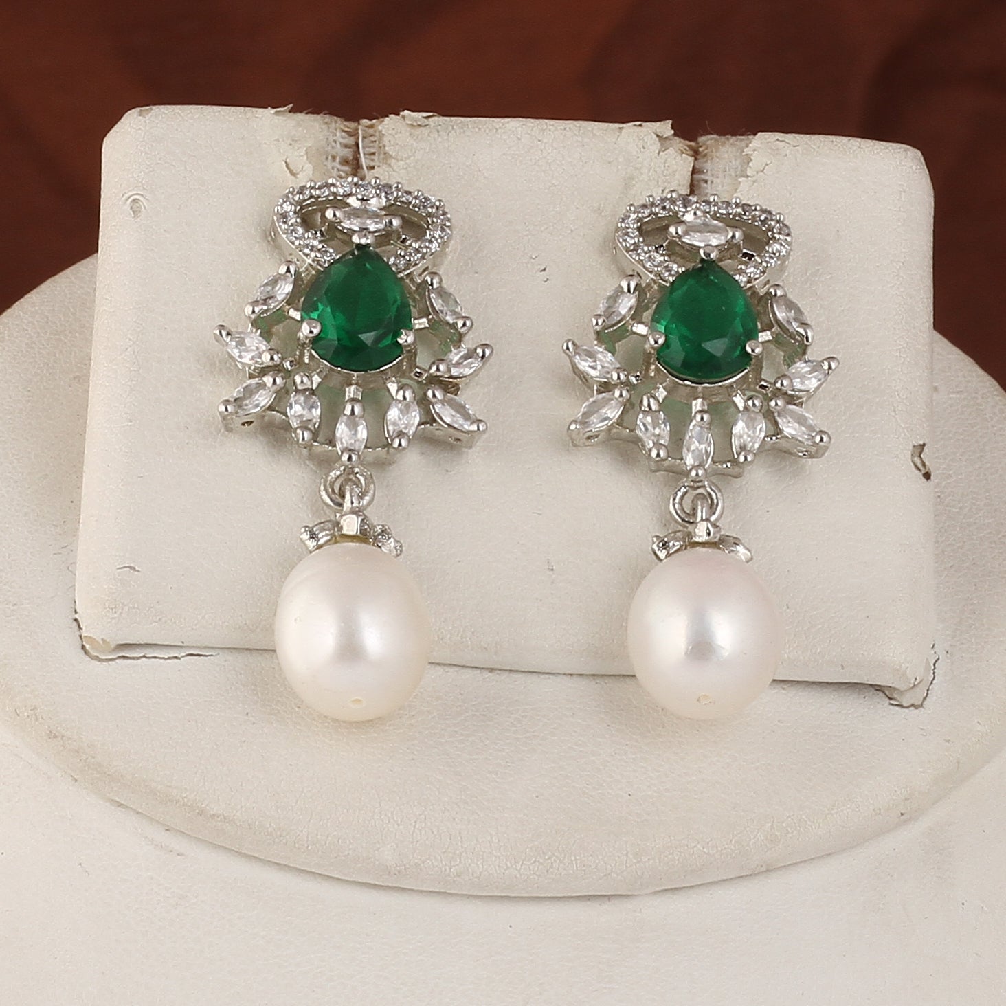 Authentic Real Natural Fresh Water Pearl Set For Women With Certificate(D.No ADPRLS2552)