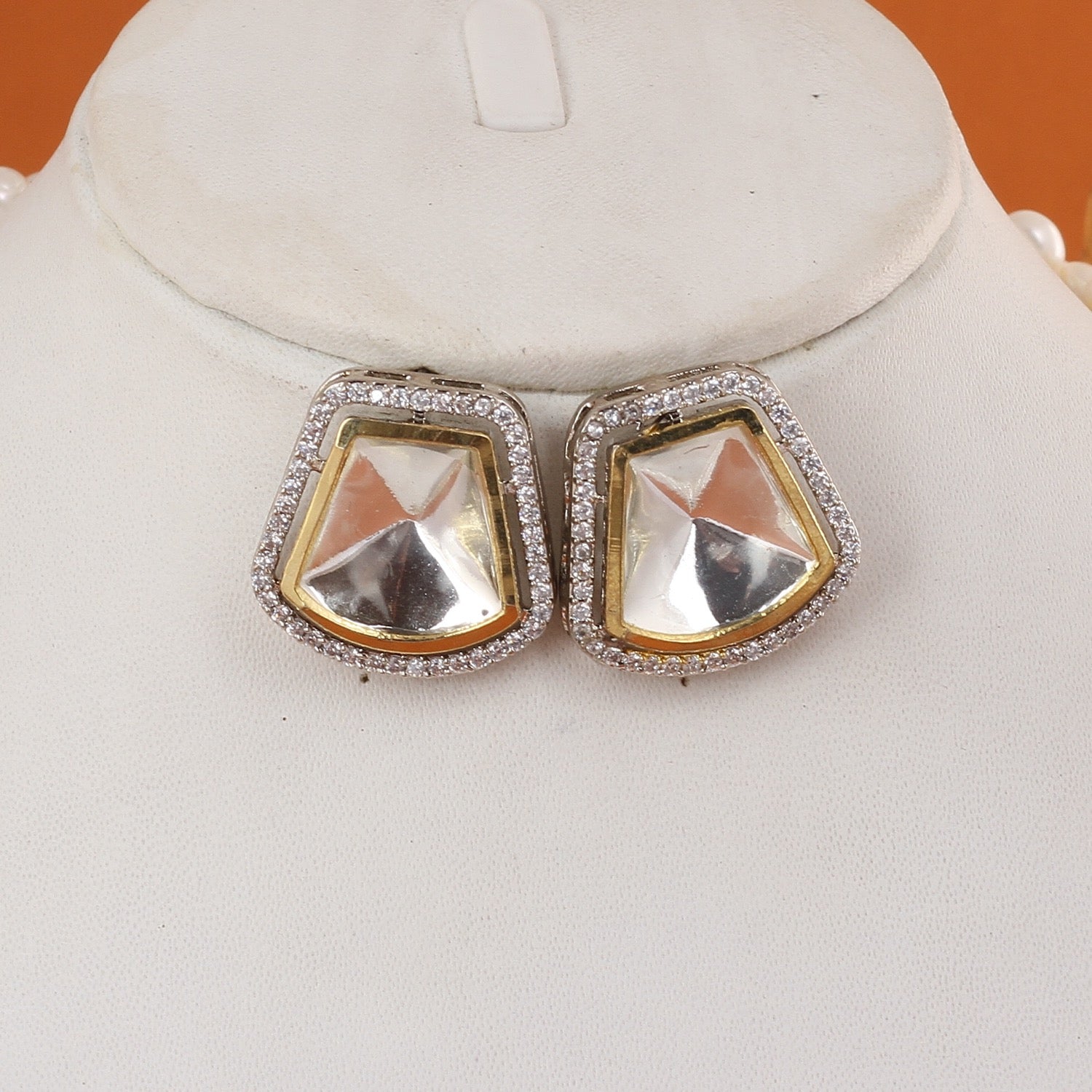 Authentic Hyderabadi Real Button Pearls Set For Women With Certificate(D.No ADPRLS2723)