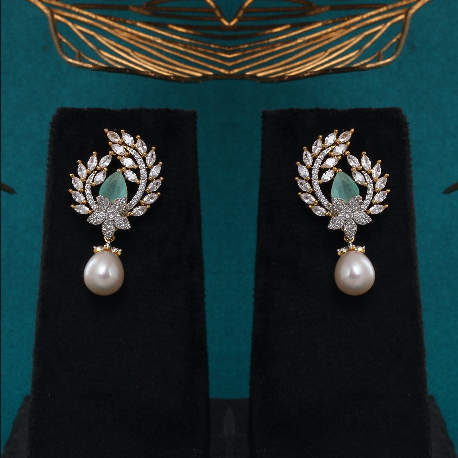 Hand crafted Natural Freshwater Pearl Jewelry Set With Certificate(D.No ADPRLS2724)