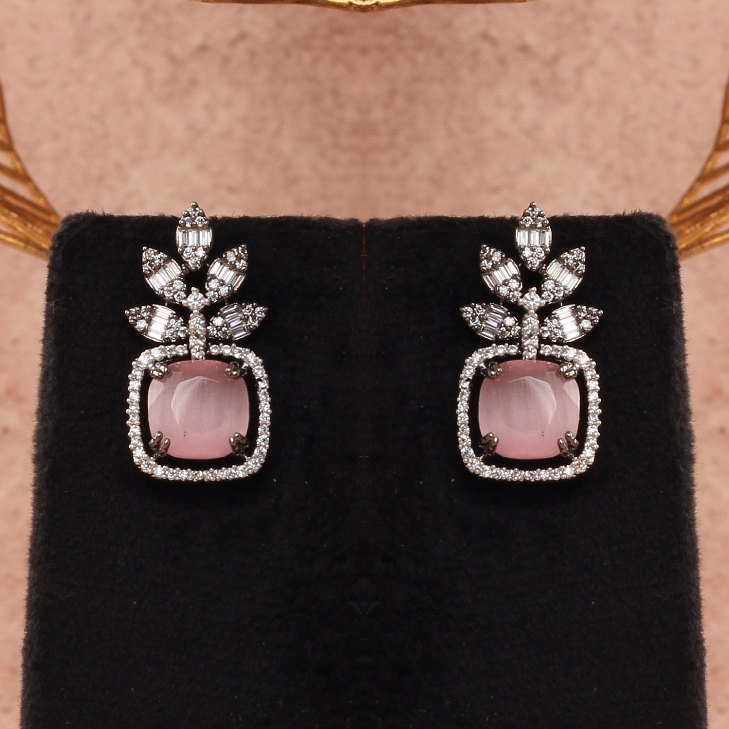 Authentic Triple-Layer Pearls N Stone-Studded Necklace Set With Certificate(D.No ADPRLS2799)